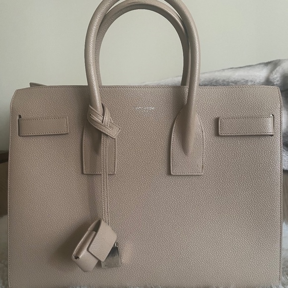 Saint Laurent Sac De Jour - Picture 1 of 9